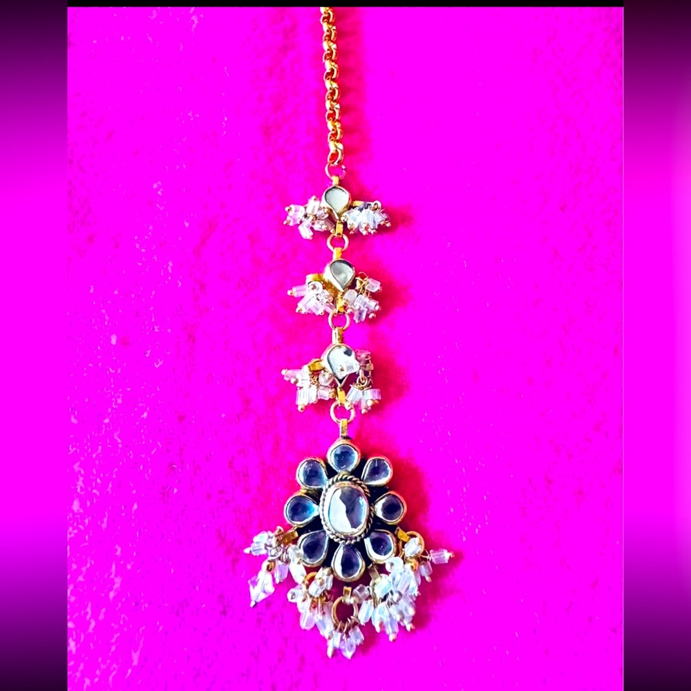 Elegant Gold and Stone hair jewelry tikka
